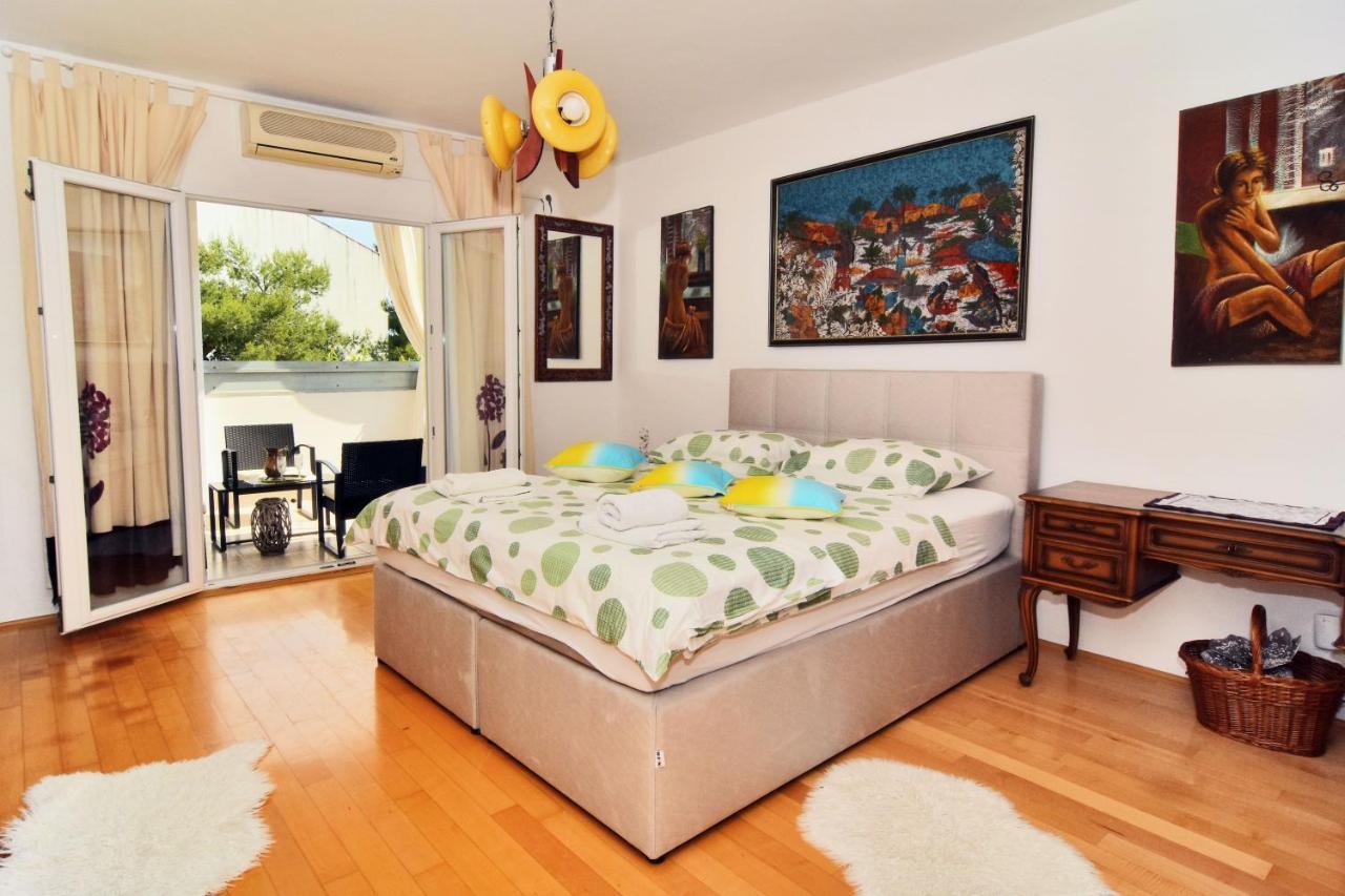 Apartments And Rooms Anika Zadar Exterior photo